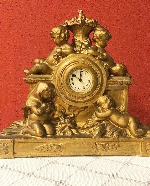 Janice manipuleren behandeling Oud/ Antieke tafelklok / pendule klok met barok engeltjes beeld – goud -  Tafelklokken - Westenhof
