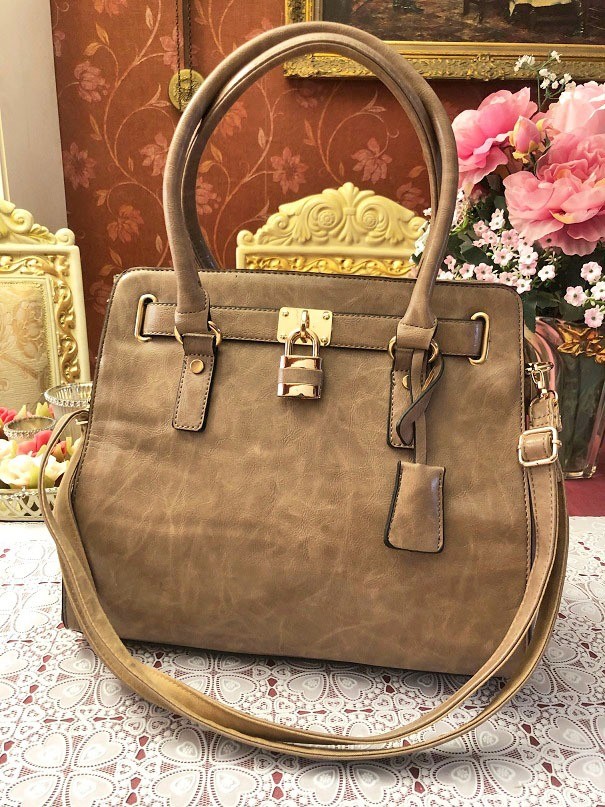 Arabische Sarabo Blozend Op en neer gaan David Jones Paris damestas / handtas / schoudertas / dames tas lichtbruin - Dames tassen - Westenhof Arabische Sarabo Blozend Op en neer gaan David Jones Paris damestas / handtas / schoudertas / dames tas lichtbruin - Dames tassen - Westenhof