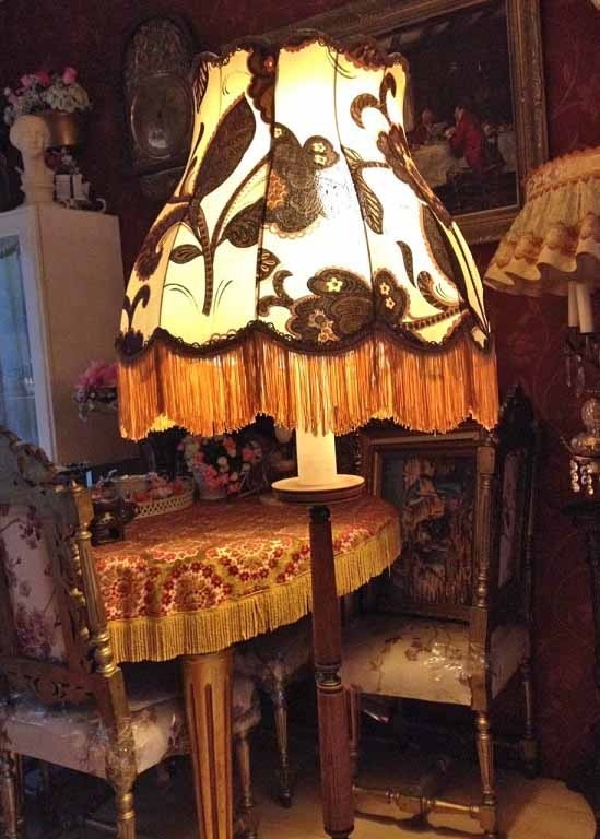 schilder dozijn Peave Brocante staande lamp/vloerlamp hout, creme barok lampenkap retro - Staande  lamp / Vloerlampen - Westenhof