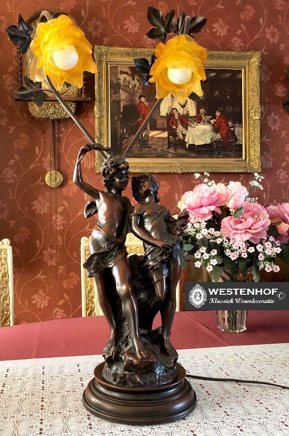 Franse tafellamp / staande lamp moreau barok antieke man vrouw