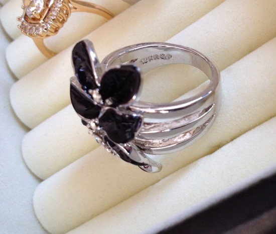 Ar3013 damesring zwart 3