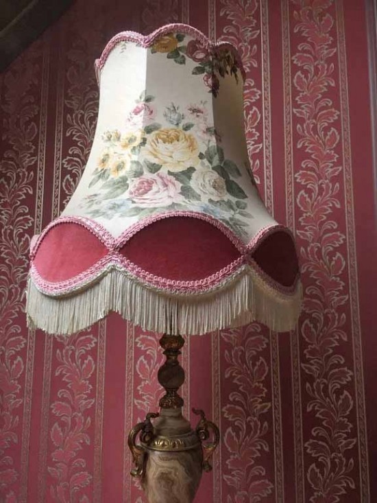 Brocante tafellamp antiek 3