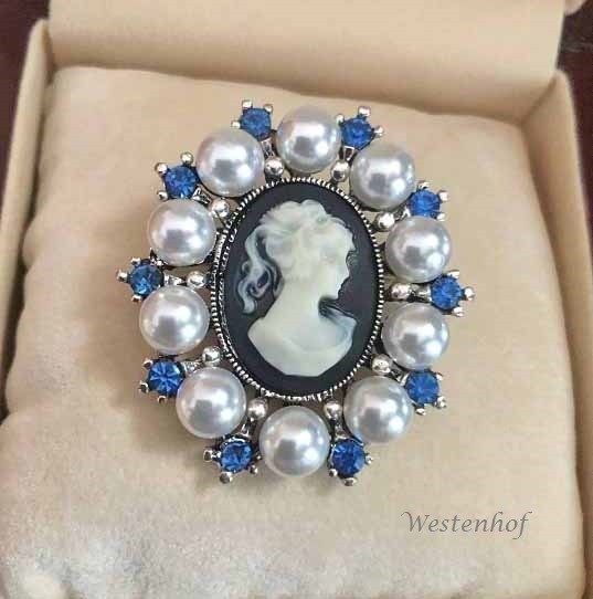 Db7101 2   broche camee