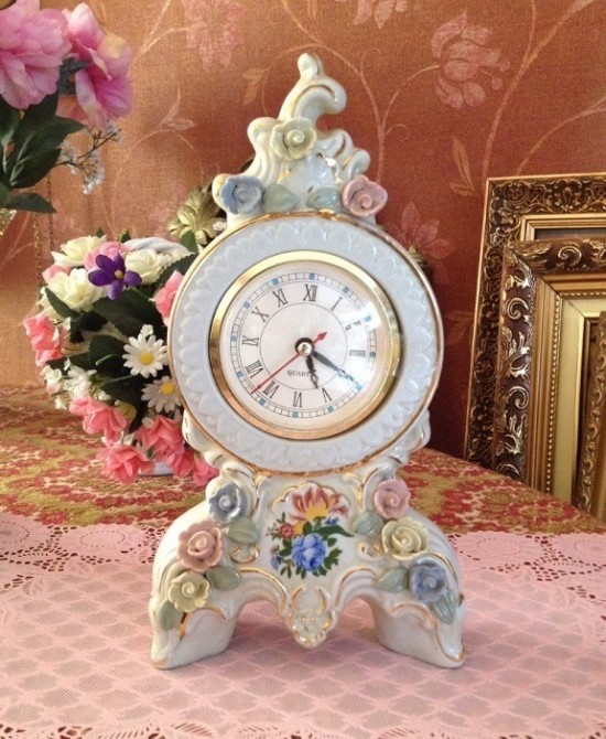Klok porselein 2