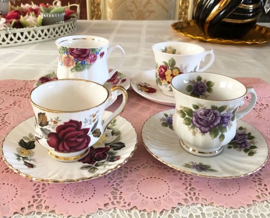 Kopjes en schotels  sc212 1