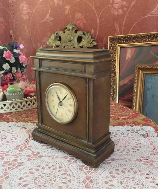 Kt20016 retro tafelklok 2