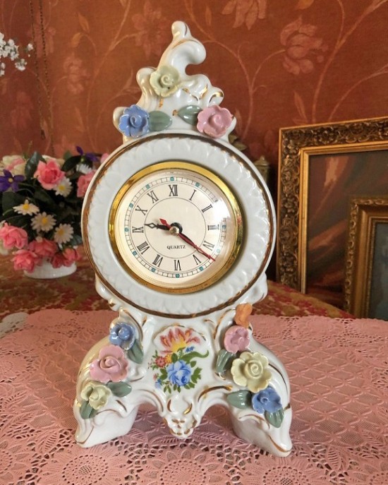 Kt217 barok tafelklokje 3