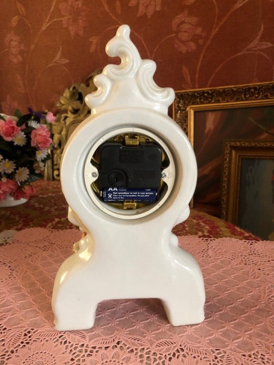 Kt217 barok tafelklokje 5