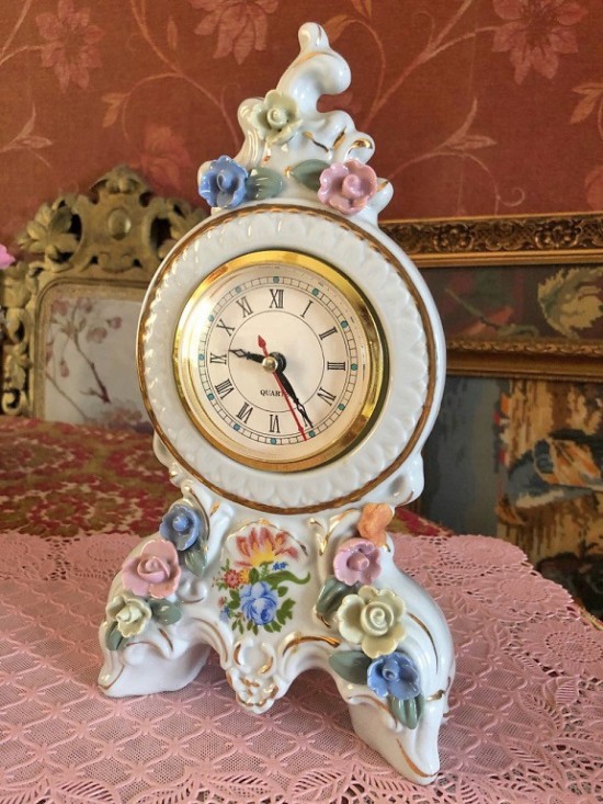 Kt217 barok tafelklokje 7