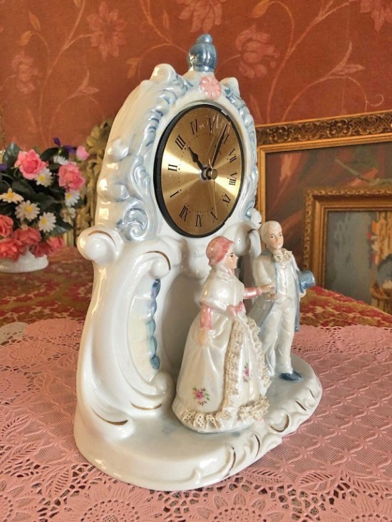 Kt218 porselein klok 5