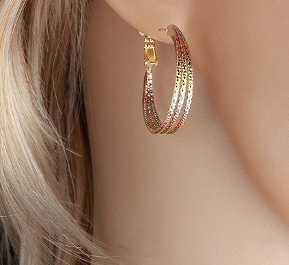 Od2037 14k tricolor oorringen 1