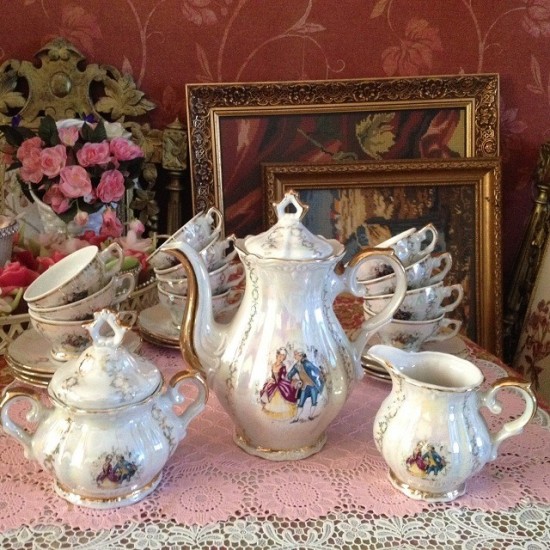 Sc1029 servies compleet wit  9