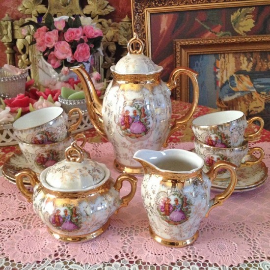 Sc1030  mokka servies wit 6