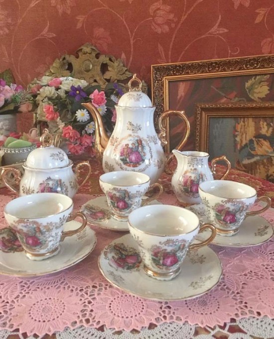 Sc1033 mokka servies compleet 2