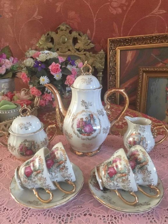 Sc1033 mokka servies compleet 4