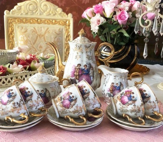 Sc1046 1   servies compleet