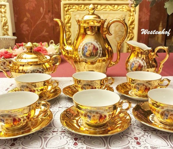 Sc1071 1   servies goud