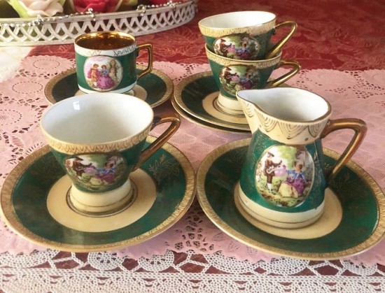 Sc218   kop en schotels 4