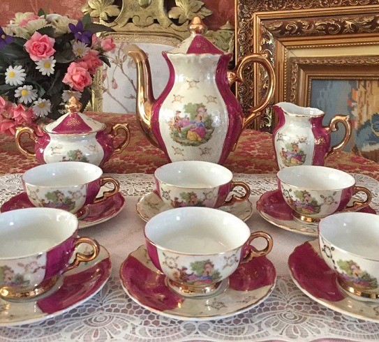 Servies compleet rood sc1028 26    wit   2 set