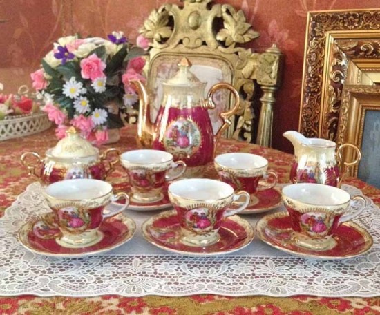 Servies rood 1