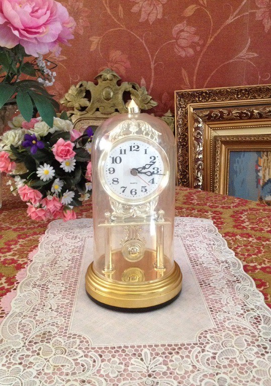 Tafelklok 2 stolpklok