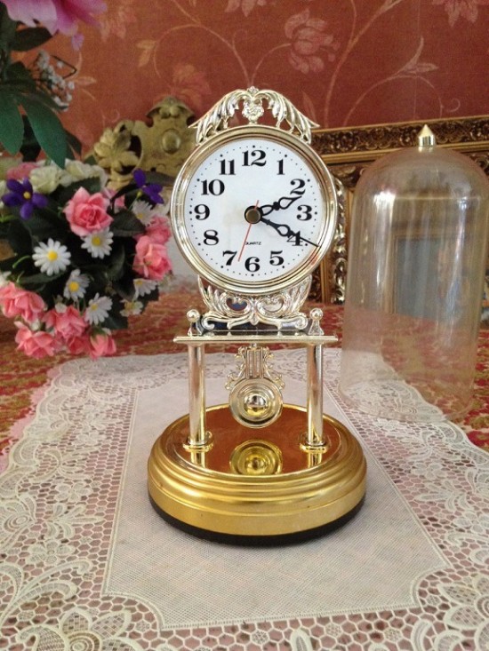 Tafelklok 4 stolpklok