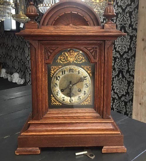 Tafelklok antiek 11   home