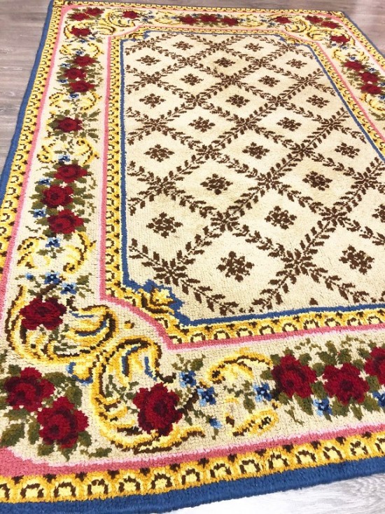 Tt10181 2 tapijt rozen