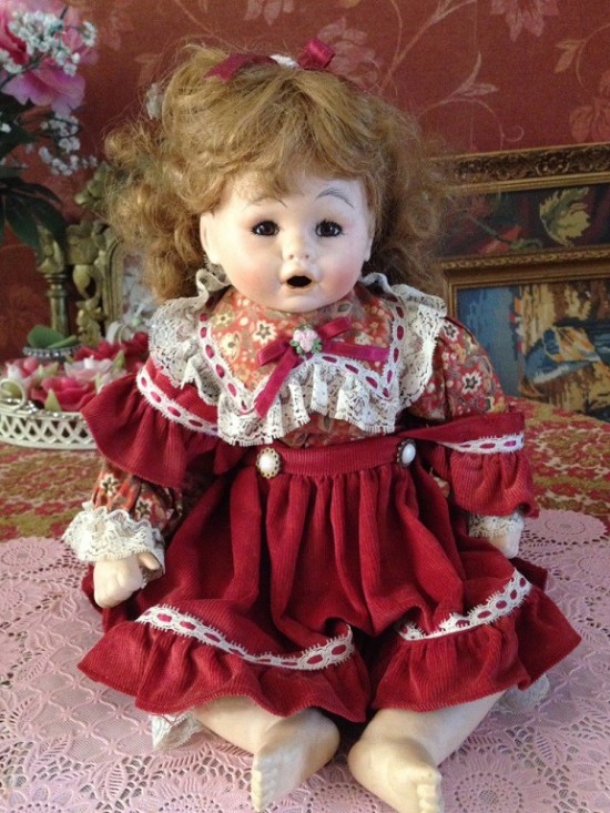 Vsp503 antieke pop porselein 1