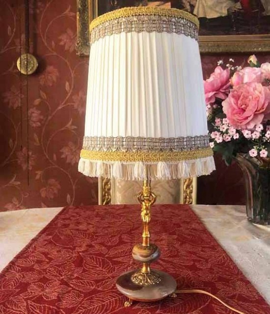 Vtl10138 1   tafellamp   cupido beeldje