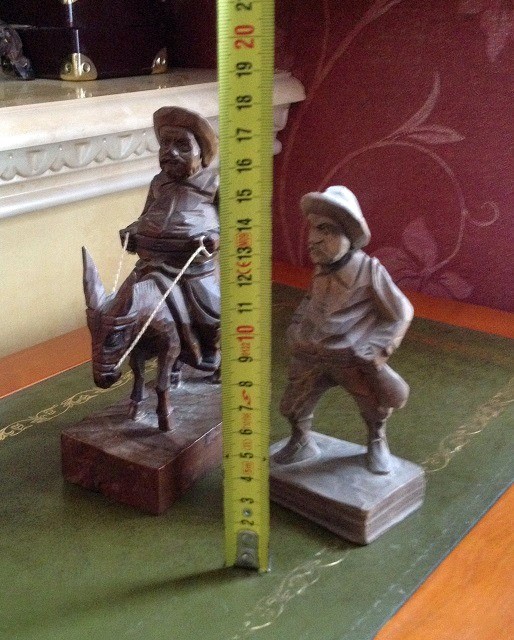 Vz b1040 houtsnijwerk beelden 1