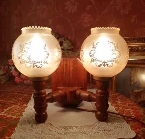 Wandlamp hout 2 bollen 4