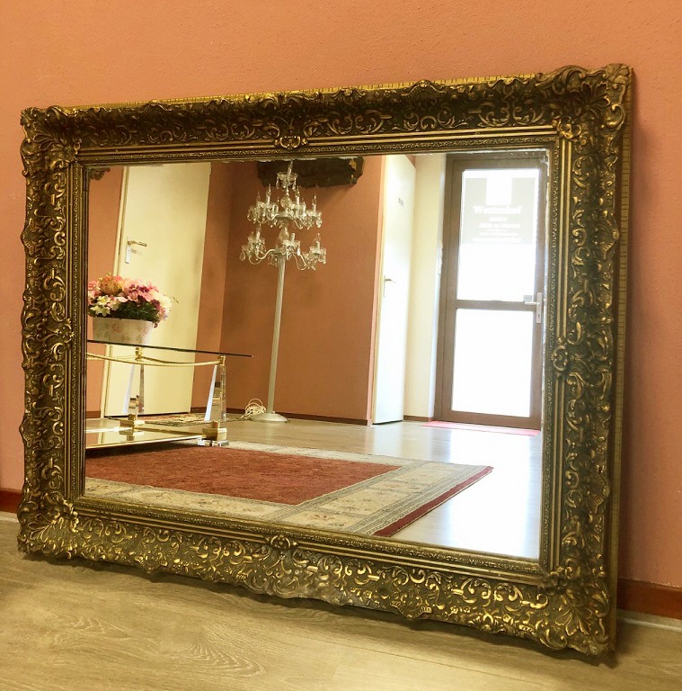 is meer dan Site lijn Onderscheppen Grote barok spiegel retro / antiek met gouden lijst hout 100x80 cm -  Spiegels - Westenhof